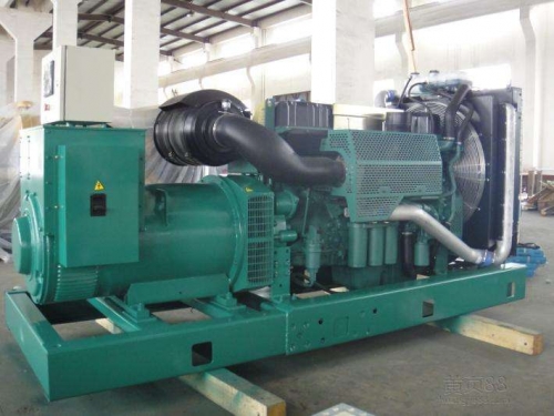 德城便携静音：租赁无声发电机组，便携式解决能源需求